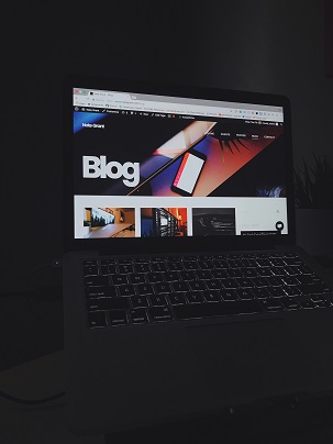 low competition tech niches