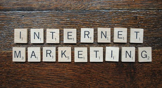 low competition keywords