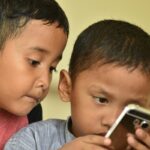 smartphone use in children