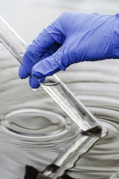 H2S-Treated Produced Water in Hydraulic Fracturing: Chemistry, Risks & Reuse Best Practices