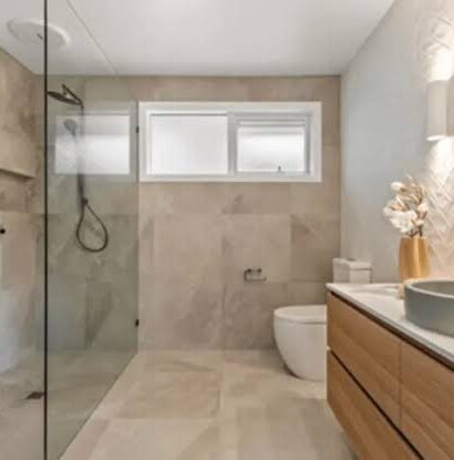 A Safer, Easier Shower: Guide to Planning a Bathroom Remodel That Fits Daily Life
