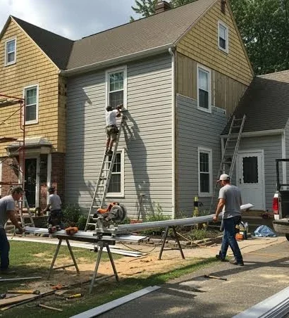 When Should Homeowners Consider Installing New Siding?