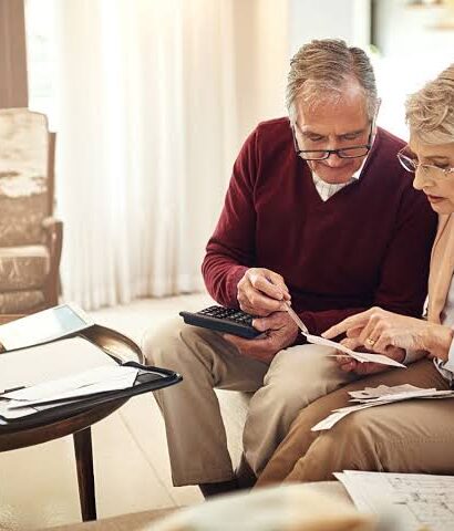A Clear, Respectful Guide to Safety Planning for Older Adults Living Independently