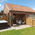 Dog Friendly Hot Tub Cottage Near Newcastle for Getaways